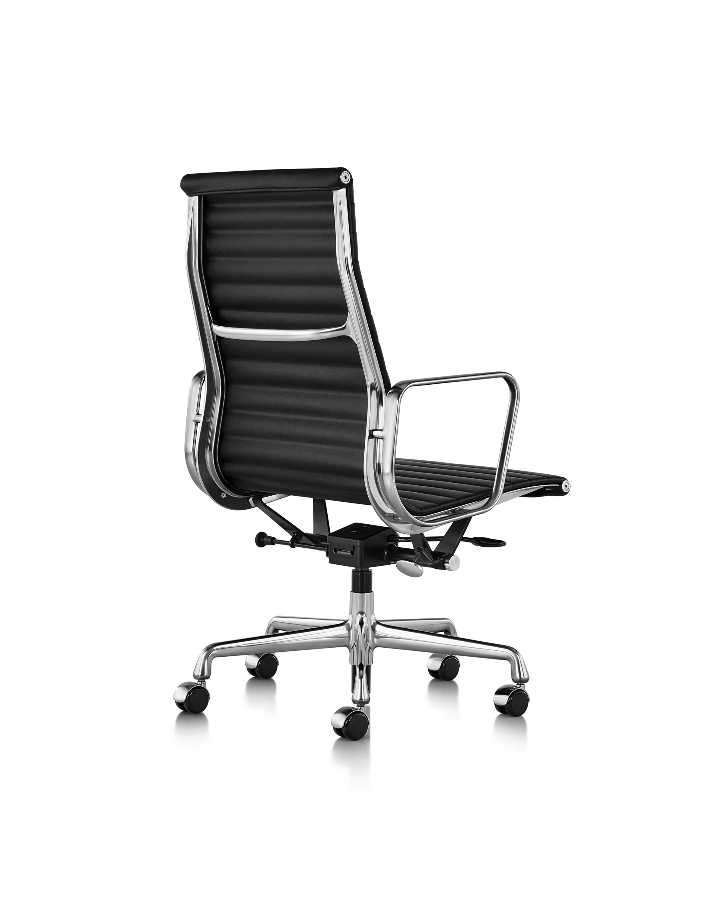 办公椅|现代真皮中班椅|办公火狐官方网站|火狐HUOHU（中国）火狐官方网站|伊姆斯大班椅